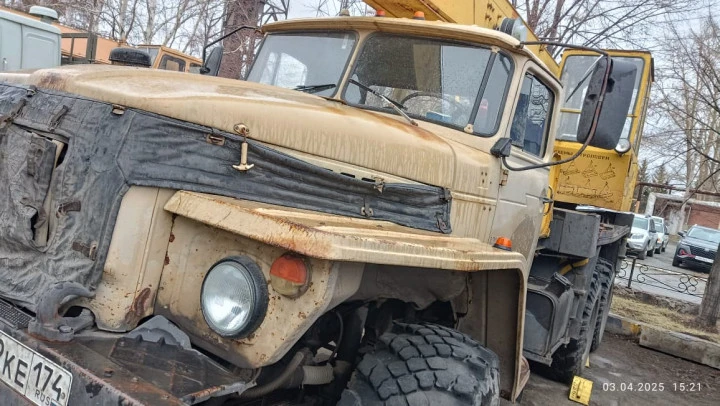 Специальный автокран КС-35714  УРАЛ-5557